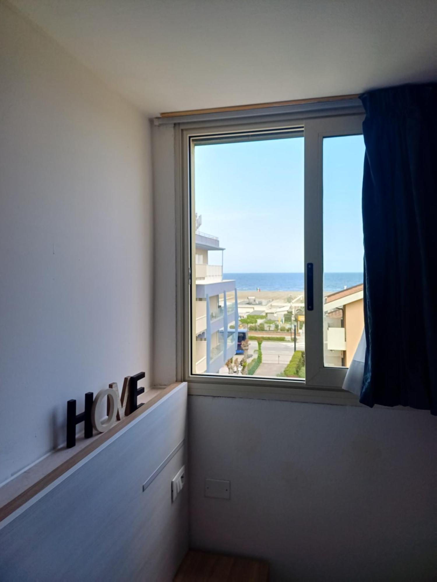 Hotel Explorer Cervia Esterno foto