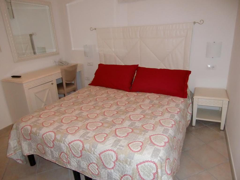 Hotel Explorer Cervia Esterno foto